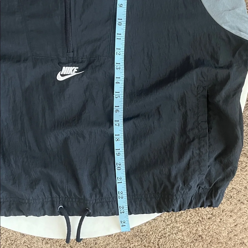 Nike Half-Zip Pullover Jacket Medium Black White Gray Windbreaker Synch Waist - Picture 16 of 16